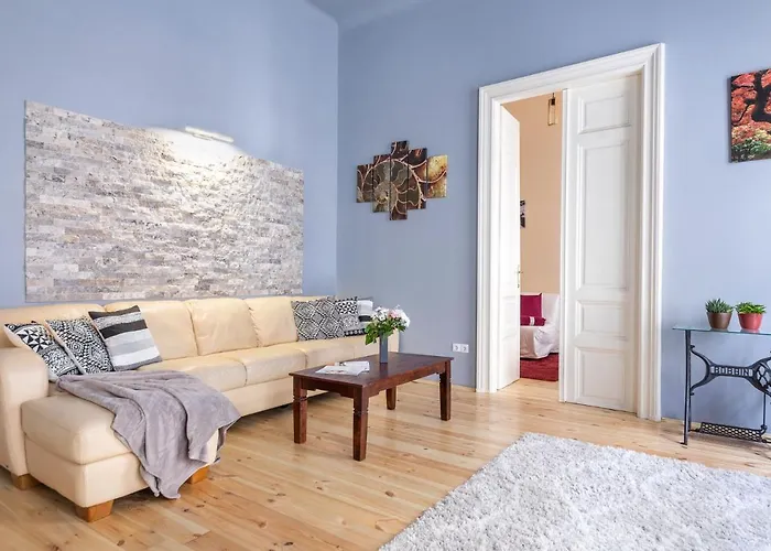 Trendy Grand Boulevard Designer Home