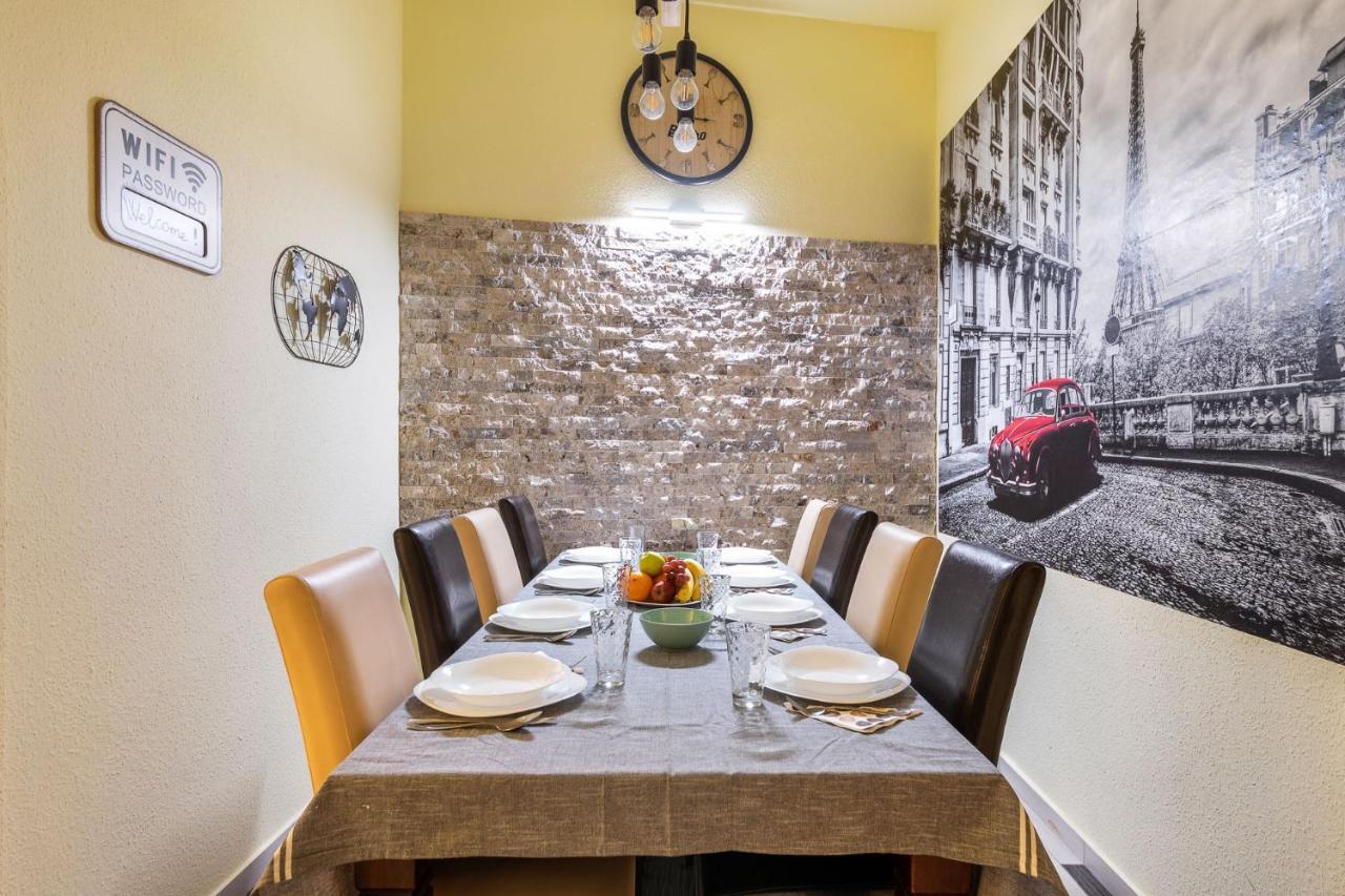 Trendy Grand Boulevard Designer Brand New Appartement